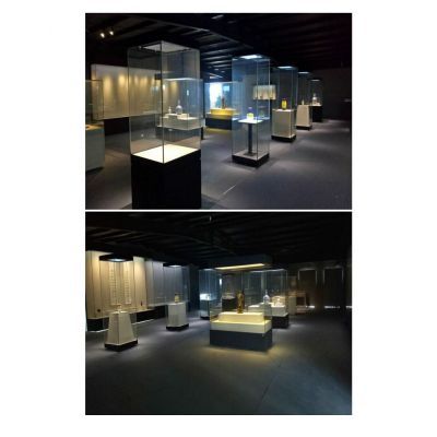 深圳華信博物館展示柜制作工廠 專業定制四面玻璃展柜，提升展覽展示服務品質